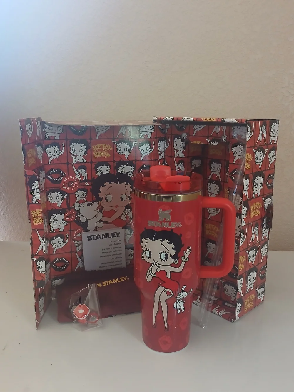 Stanley Red Betty Boop Insulated Travel Mug - Picture 2 of 2